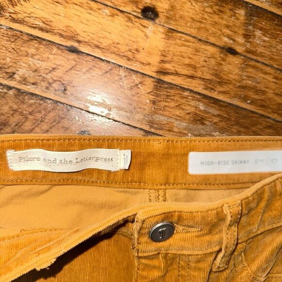 Pilcro and the Letterpress size 27 high rise corduroy pants - Picture 2 of 4